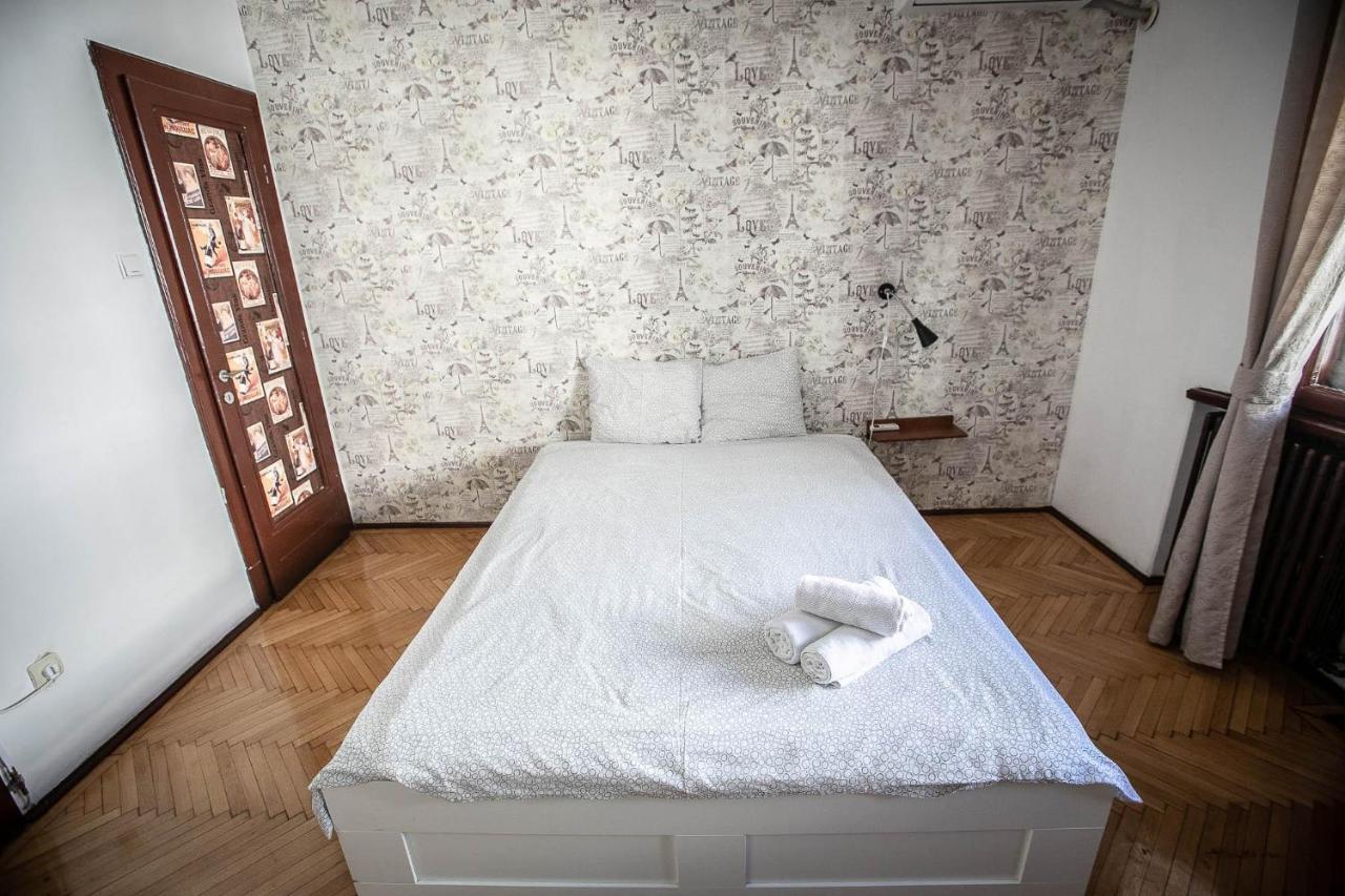 Cismigiu Garden Studio Apartamento Bucarest Exterior foto